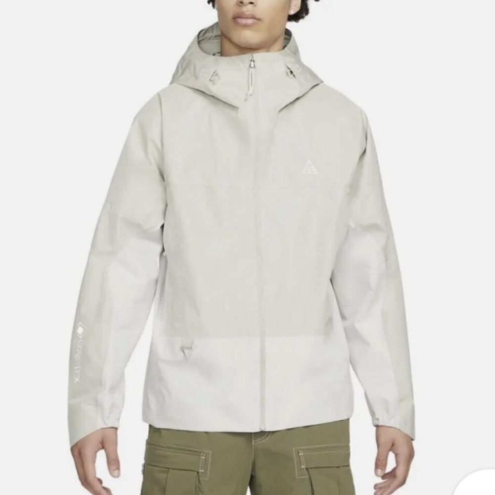 Nike ACG Chain of Craters Jacket Ivory Bone